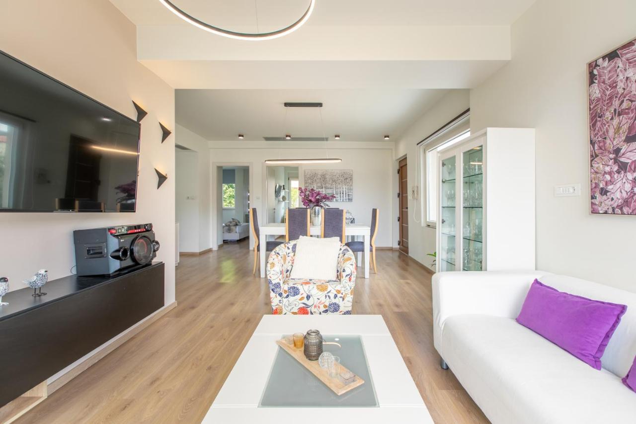 Gk Halepa Luxury Apartment Chania  Bagian luar foto